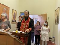 Соборование в молельной комнате (часовне) в КБ-1 «АО МЕДСИ» в Отрадном